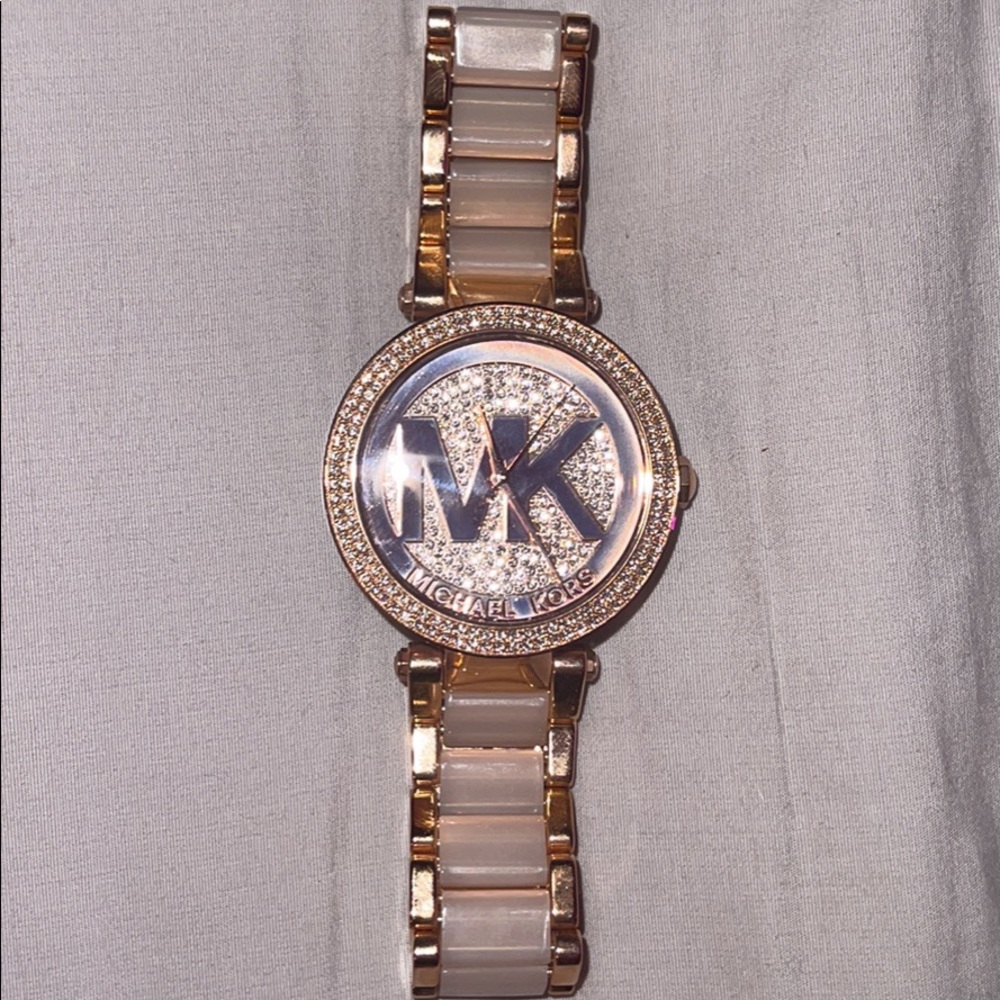 Michael Kors rose gold watch